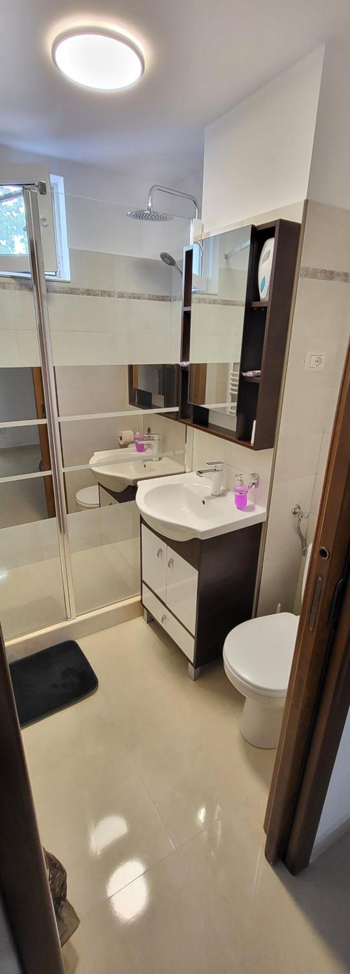 Apartament 2 Camere Piatra Neamt Bagian luar foto